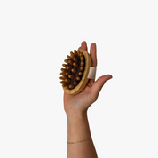 Massagebørste i træ – dybdegående cirkulation og velvære