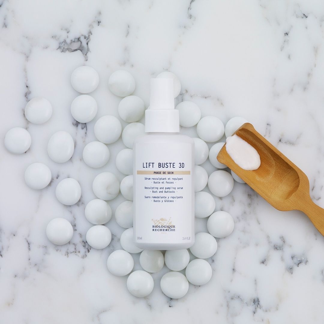 Atrueexperttreatment_LiftBuste3Dfirmsandplumpsthebustandbuttocks.Highlyconcentratedinplumping_firming_andsmoothingactives_thechestandbuttocksregainavoluptuous_smooth_andcurvedshapefro.jpg