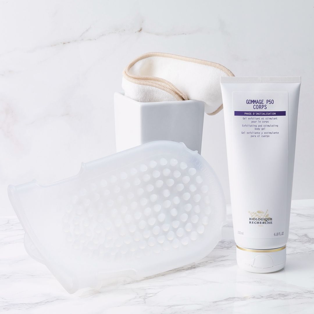 TransformtheappearanceoftheskinofyourbodywithwithGommageP50Corps_Thisexfoliatingandstimulatingbodygelprovidesintenseexfoliation_leavingyourskinregenerated.Applytowetskin_focusingonrou_fcf23b5f-8531-4c06-9f60-ff0bdbafd34b.jpg